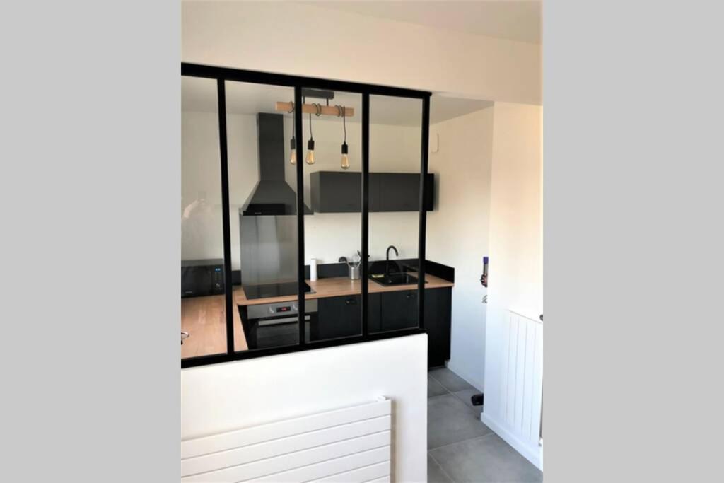 Hypercentre Grand Balcon Vue Cathedrale Apartment Reims Bagian luar foto